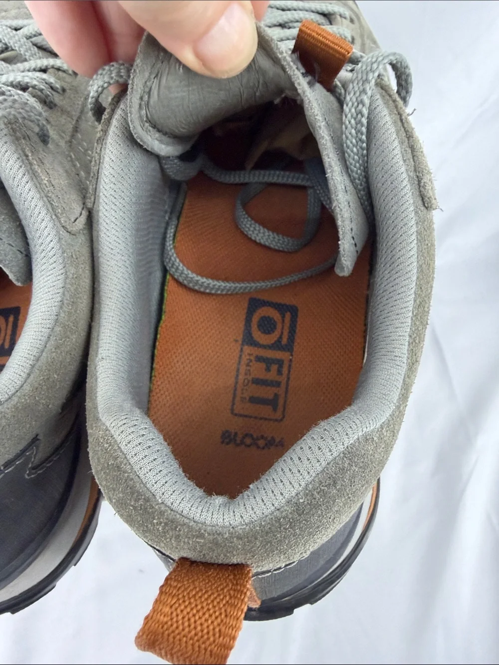Oboz Mens Bozeman Gray Leather Low Top Hiking Shoes in Canteen, sz 9.5
